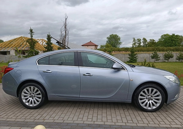 Opel Insignia cena 17500 przebieg: 282000, rok produkcji 2009 z Świnoujście małe 379